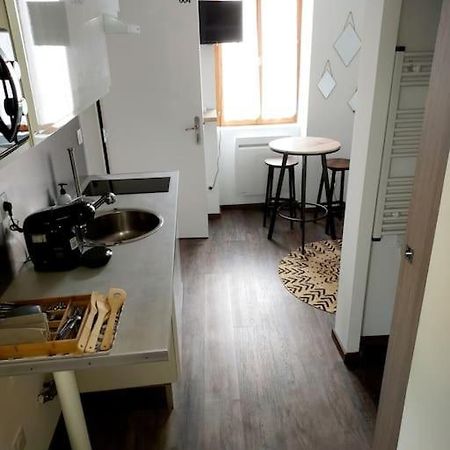 Apartament T2 Cosy Vieux Montluçon Zewnętrze zdjęcie